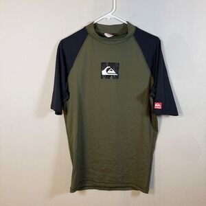Vintage Quiksilver Mens Rash Guard Short Sleeve Green Black Logo Size XL